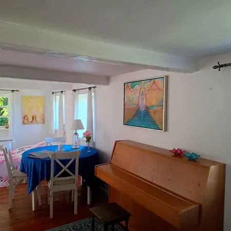 Cozy Summer House On Sejero *