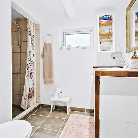 Cozy Summer House On Sejerø